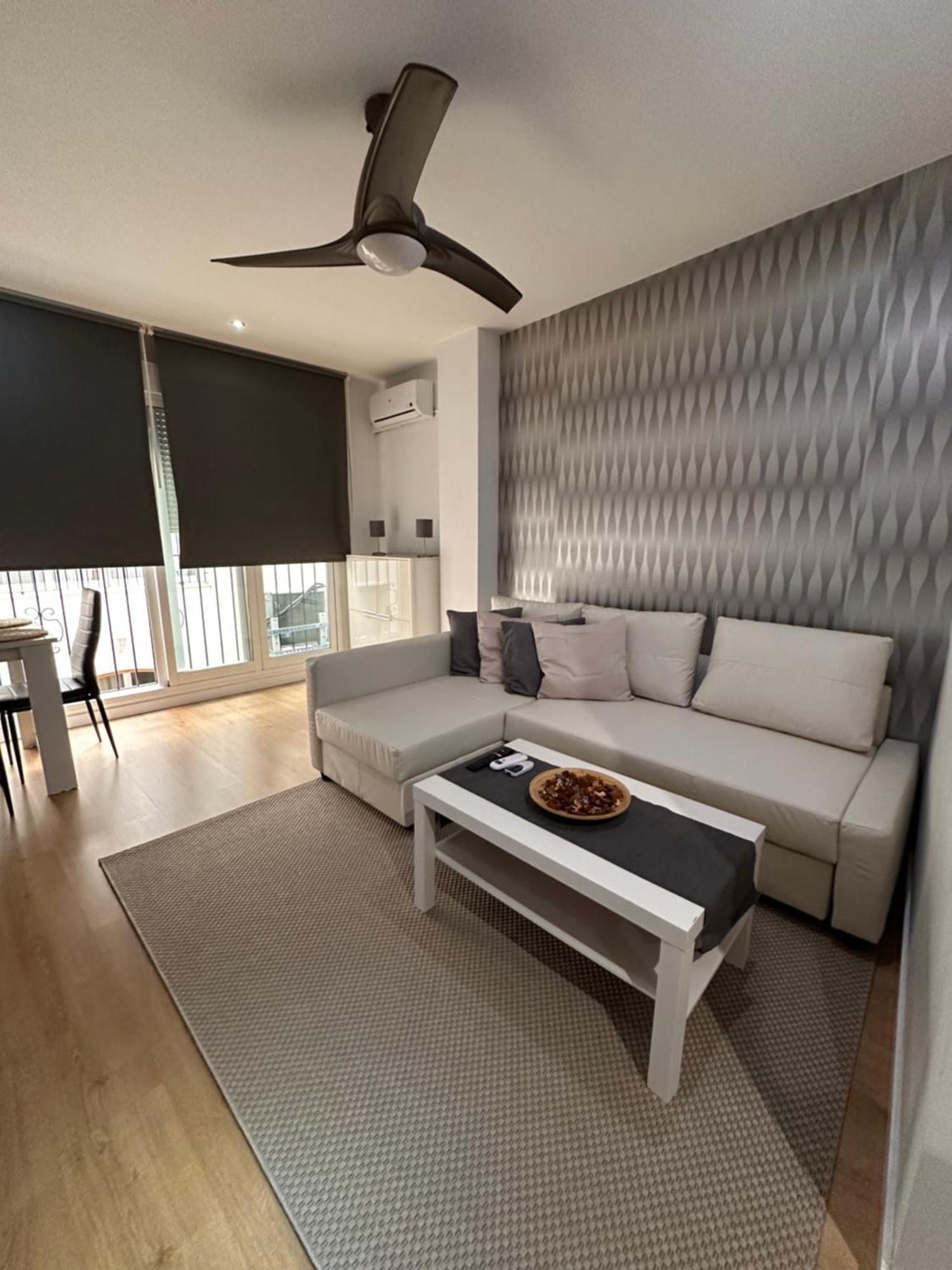 Apartmán Carreteria Deluxe Màlaga Exteriér fotografie